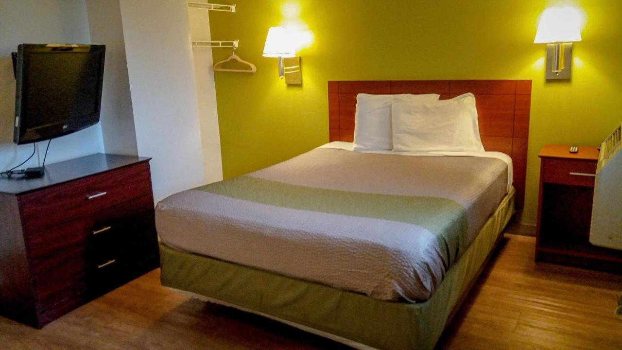 Motel 6-Greensboro, Nc - I-40 Eksteriør bilde