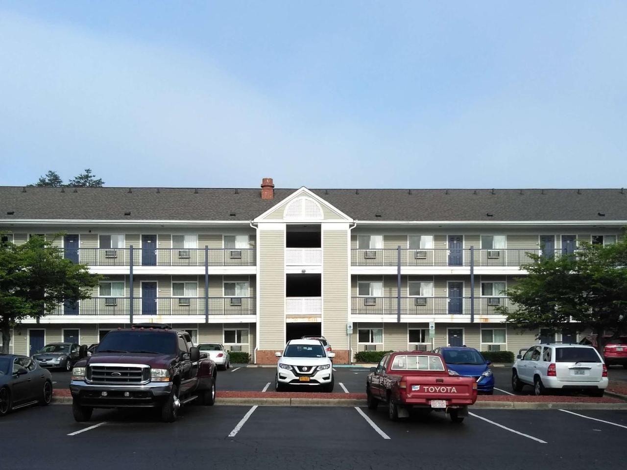 Motel 6-Greensboro, Nc - I-40 Eksteriør bilde